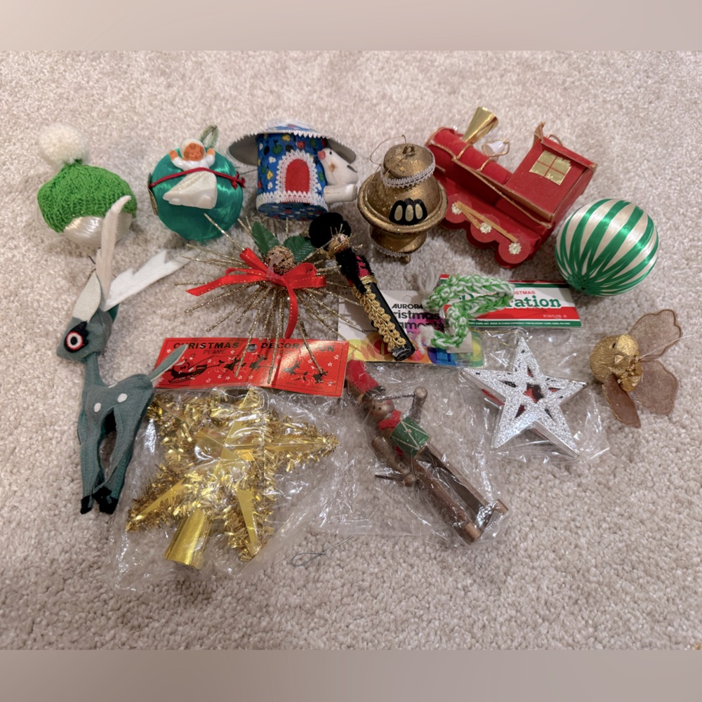 Mid century modern Festive Christmas Ornament lot